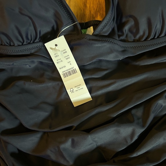 J.Crew Ruched V-neck one piece, size 6, Navy - Picture 9 of 10